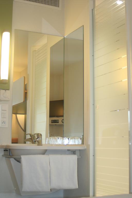 Ibis Budget Niort - La Creche المظهر الخارجي الصورة