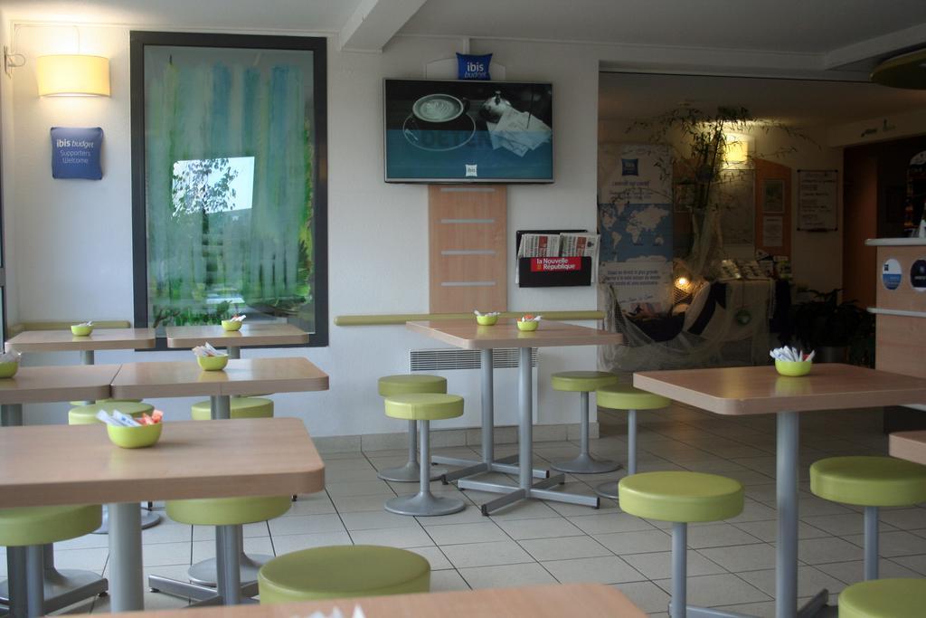 Ibis Budget Niort - La Creche المظهر الخارجي الصورة